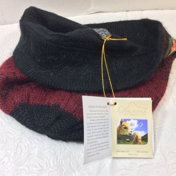 NWT Alpaca Embroidered Leaf Hat Burgundy Fleece Lining - Picture 9 of 11